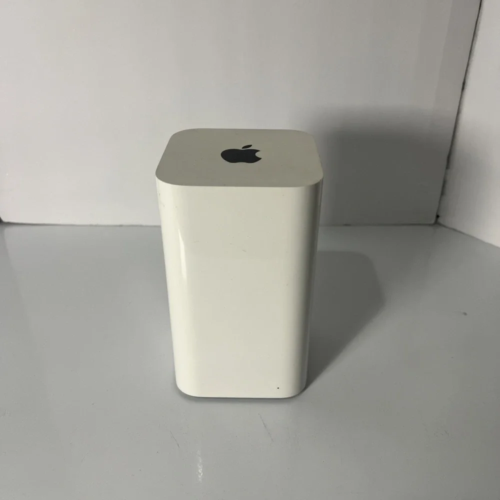 Apple AirPort A1470 Time Capsule 802.11ac Wireless Router NO POWER CORD INCLUDED